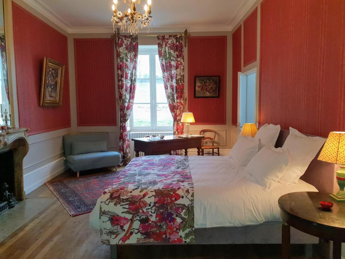 Chateau De Mauvilly Bed and Breakfast Exterior foto